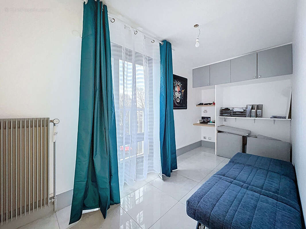 Appartement à BOUSSY-SAINT-ANTOINE