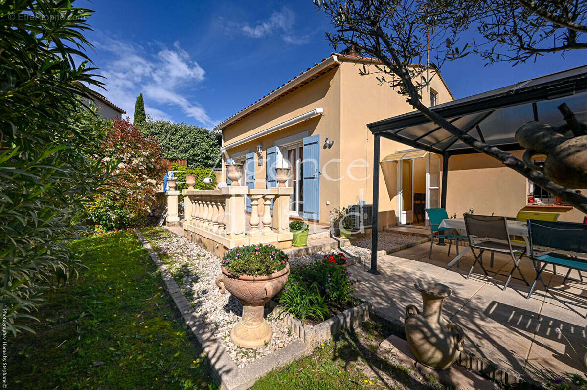 Maison à PEYPIN