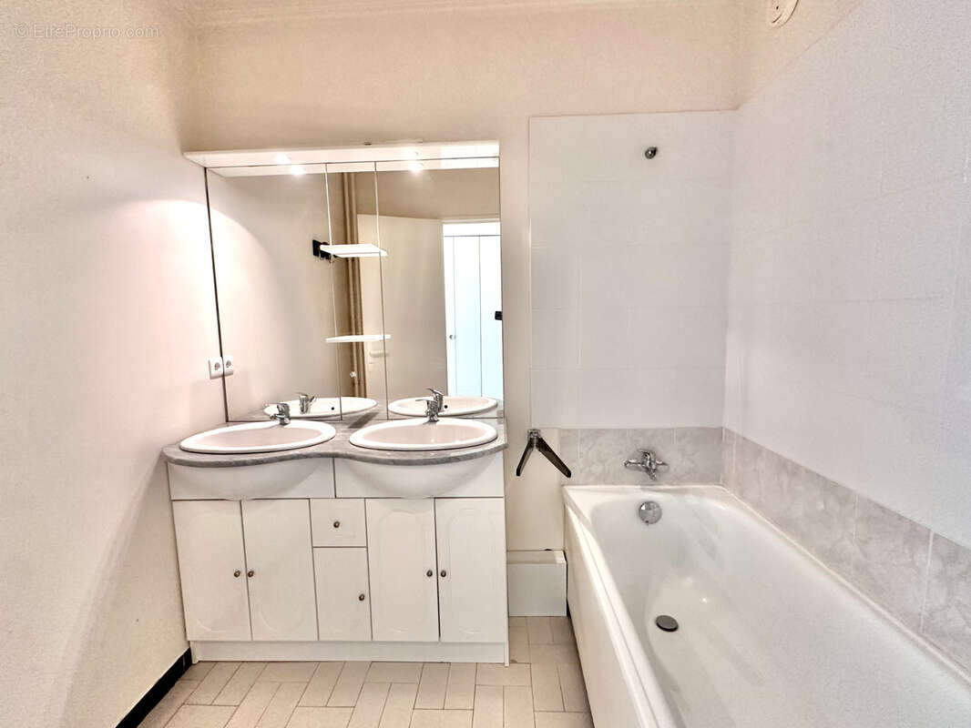 Appartement à GRASSE