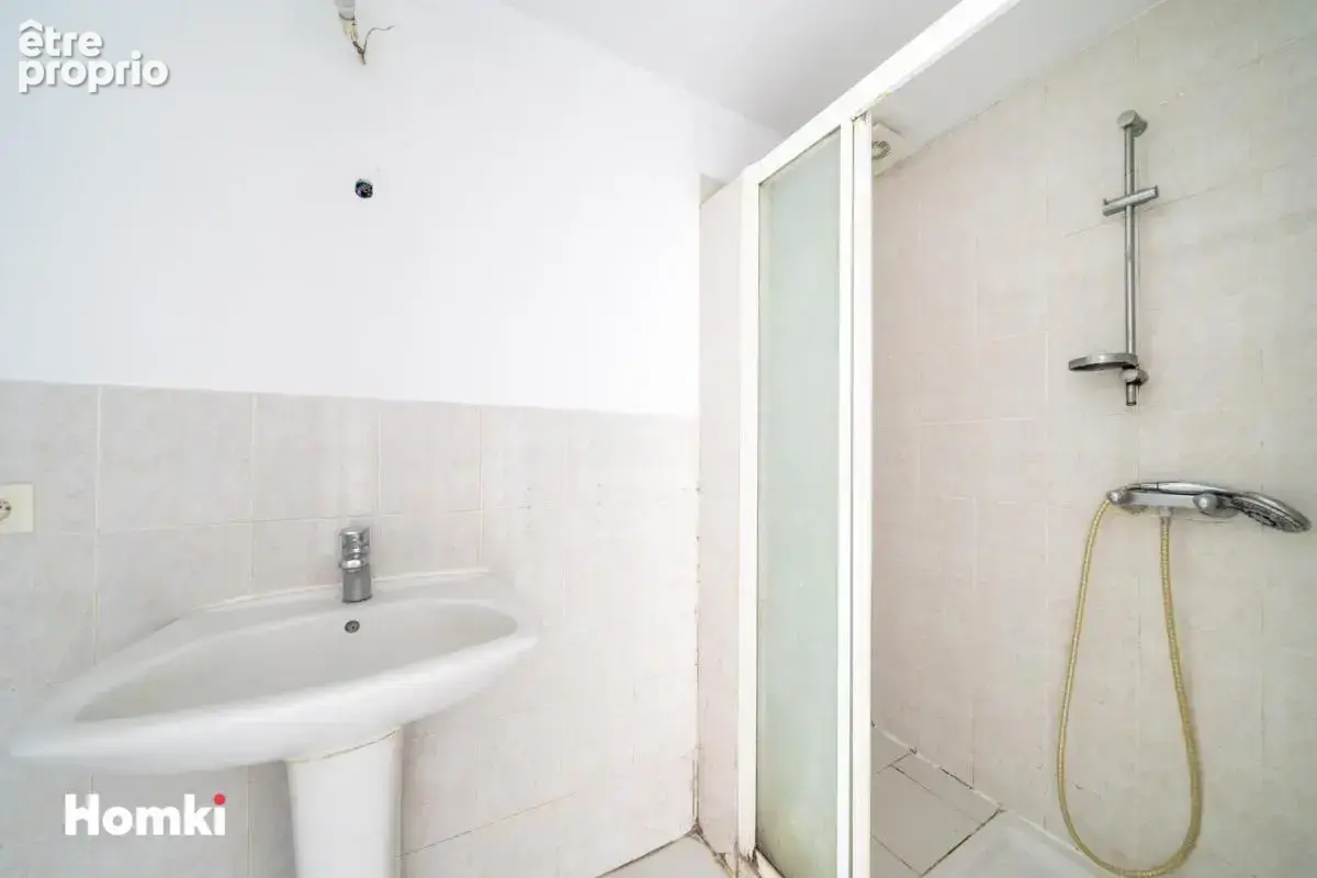 Immeuble T11 de 220 m² à Apt 84400, Avenue de Verdun - photo 7