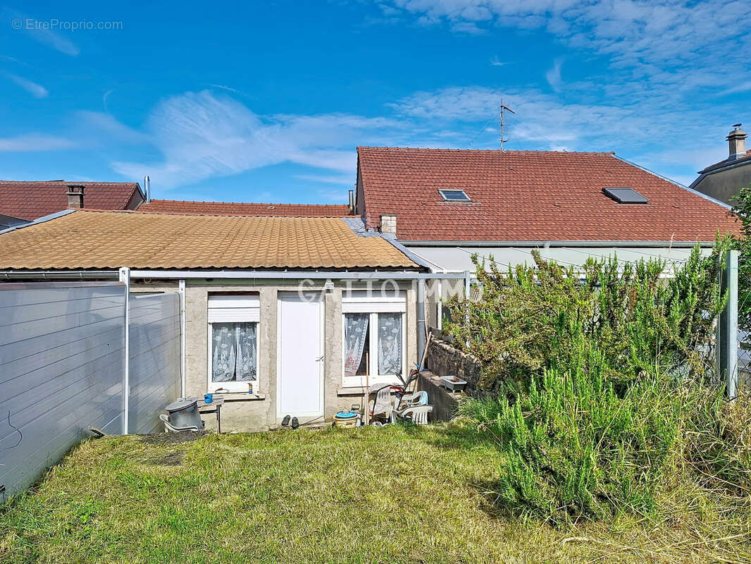Maison à REMILLY