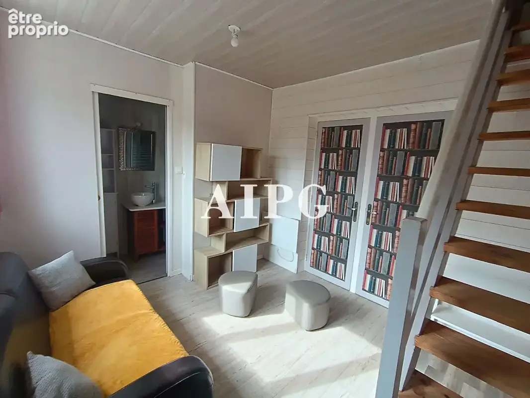 Bon repos sur Blavet, bâtisse de 6 logements et 1 commerce, à vendre - photo 9