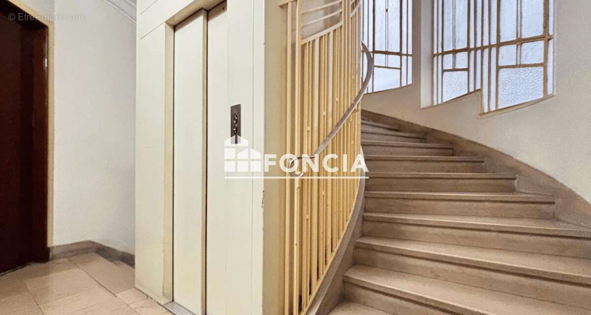 Appartement à PARIS-4E