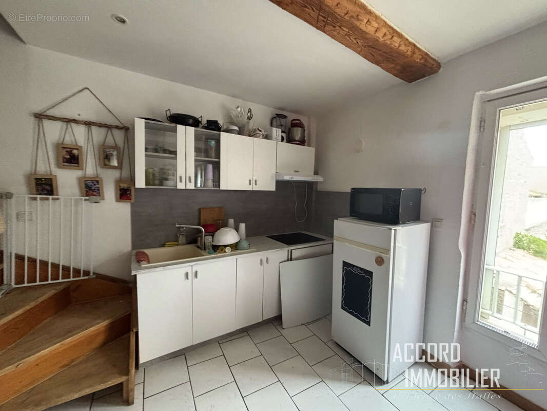 Appartement à NISSAN-LEZ-ENSERUNE