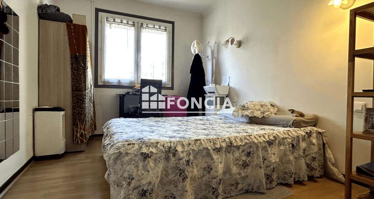 Charmant appartement t3 + balcon + loggia + place de parking - photo 2