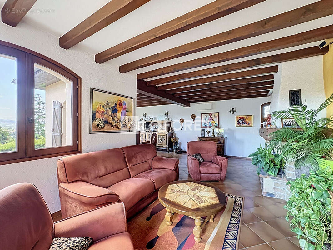 Maison Eveux 4 pièce(s) 130 m2 - 2381m2 terrain - photo 5
