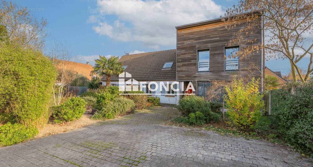 Maison à FRANCONVILLE