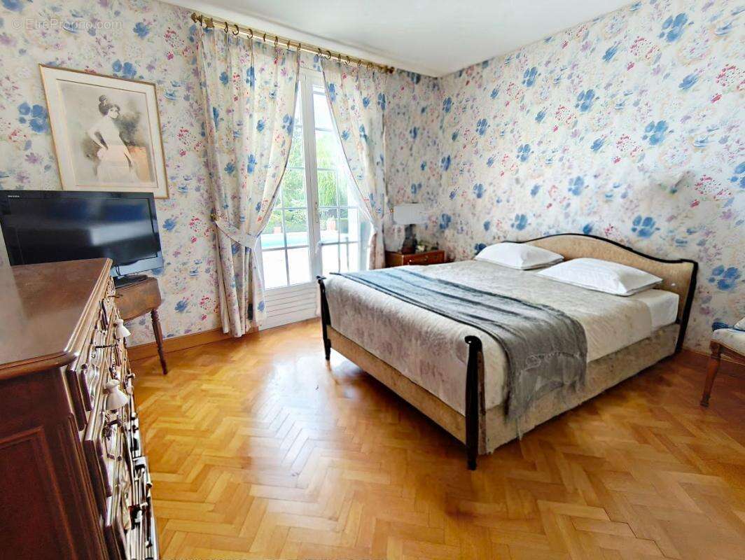 Maison à MONTMIRAIL