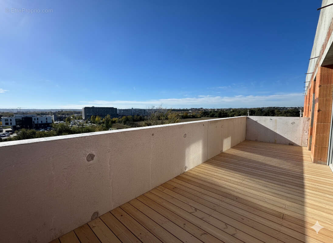 Appartement à QUINT-FONSEGRIVES