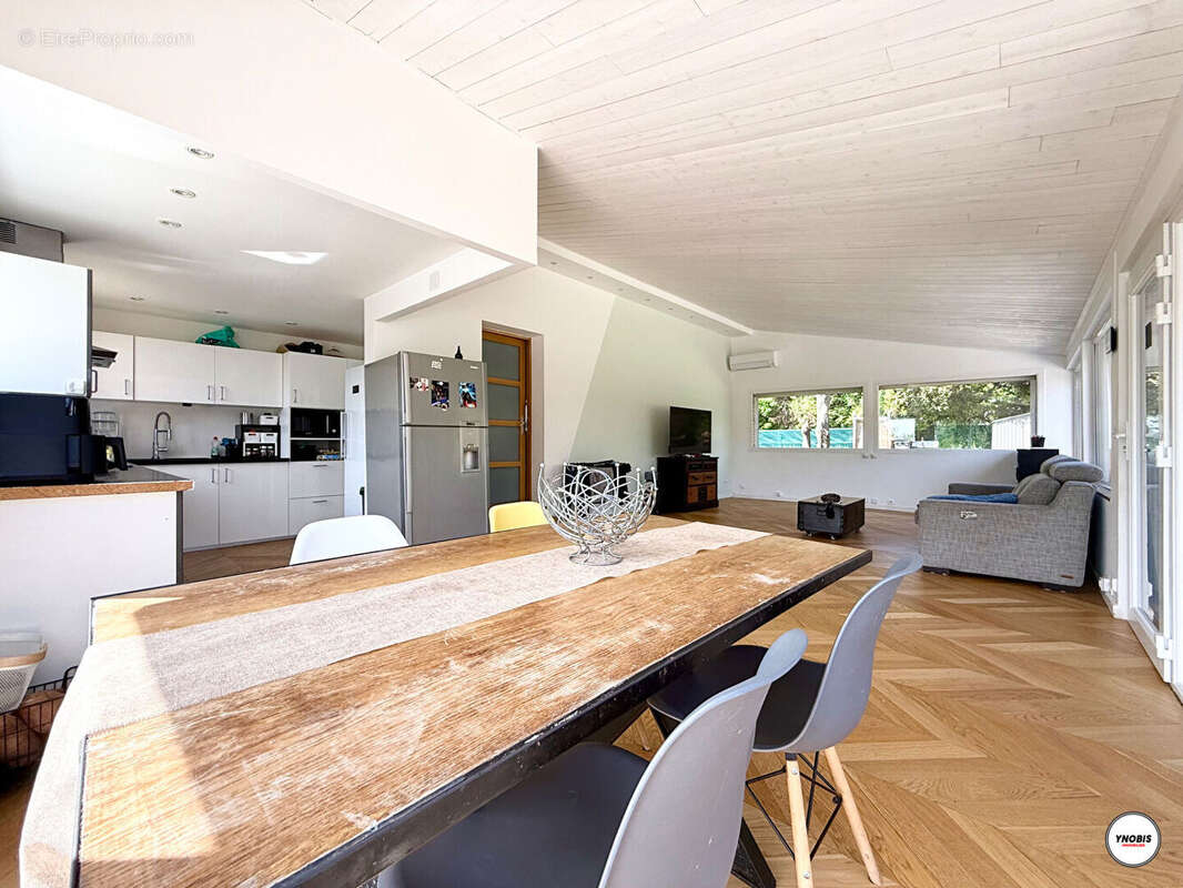 Maison à CARRIERES-SOUS-POISSY