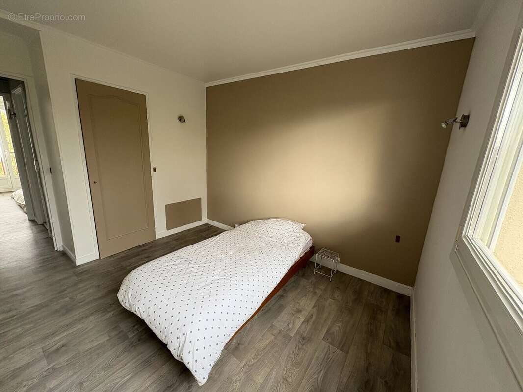 Appartement à TINQUEUX