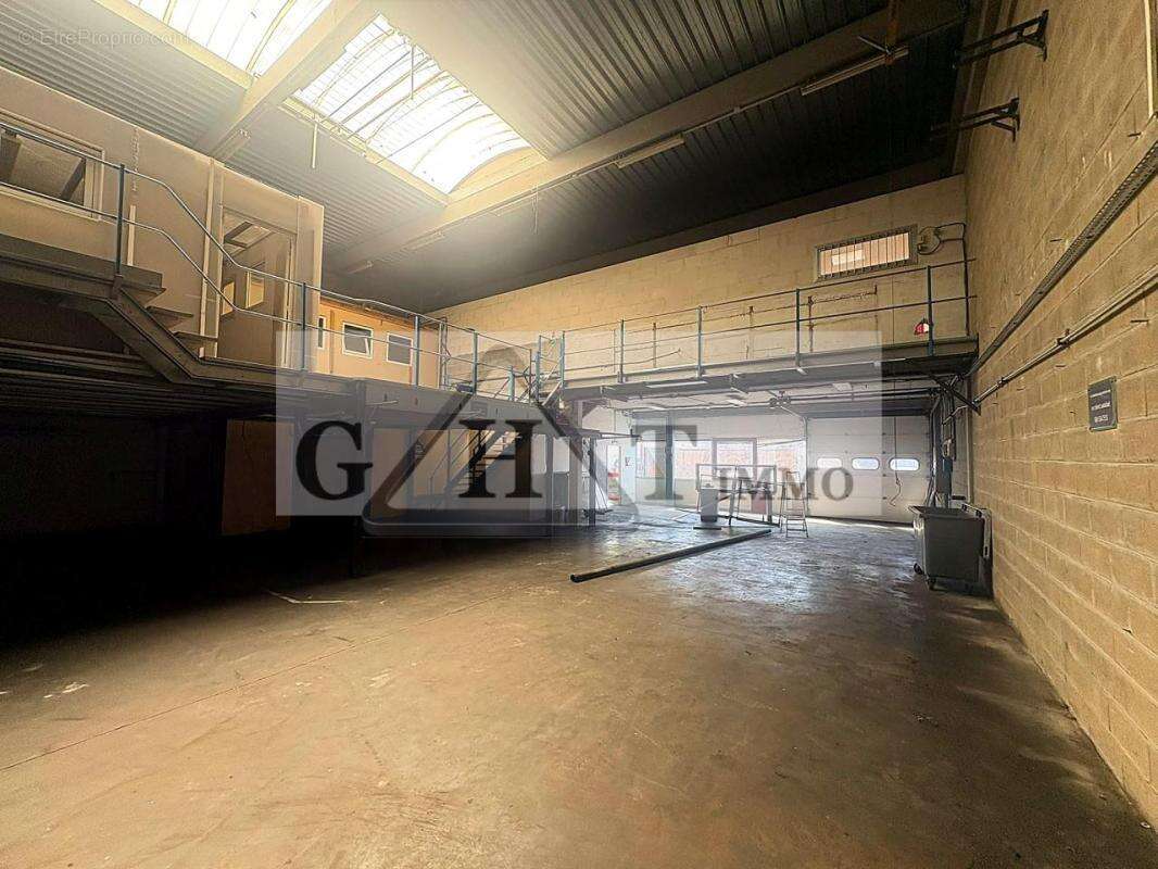 Entrepot 450 m² a savigny le temple a vendre - photo 26