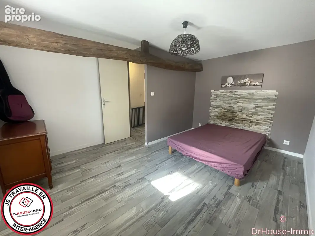 Maison 4 pièces 148 m² à vendre à Thure (86540) - photo 26