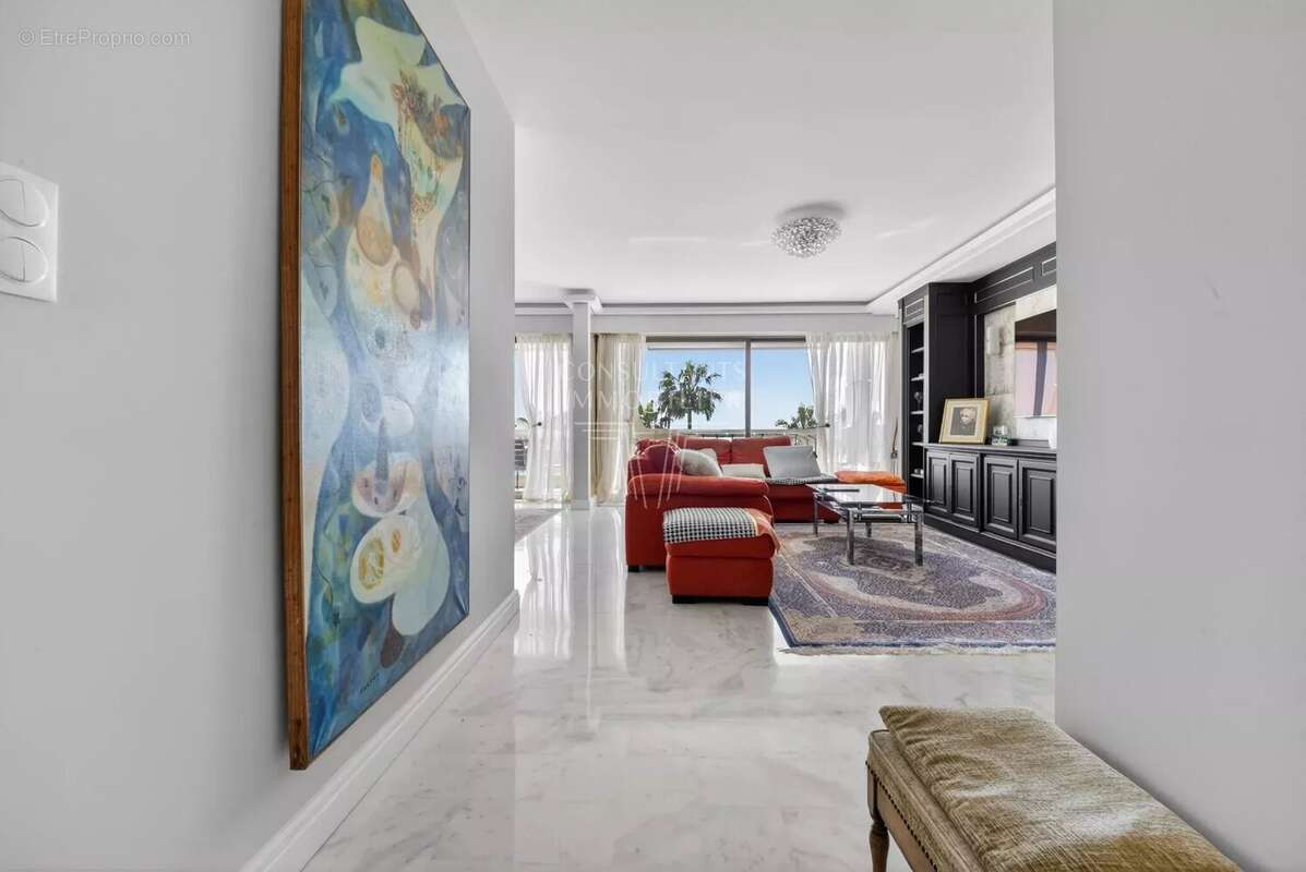 Appartement à CANNES