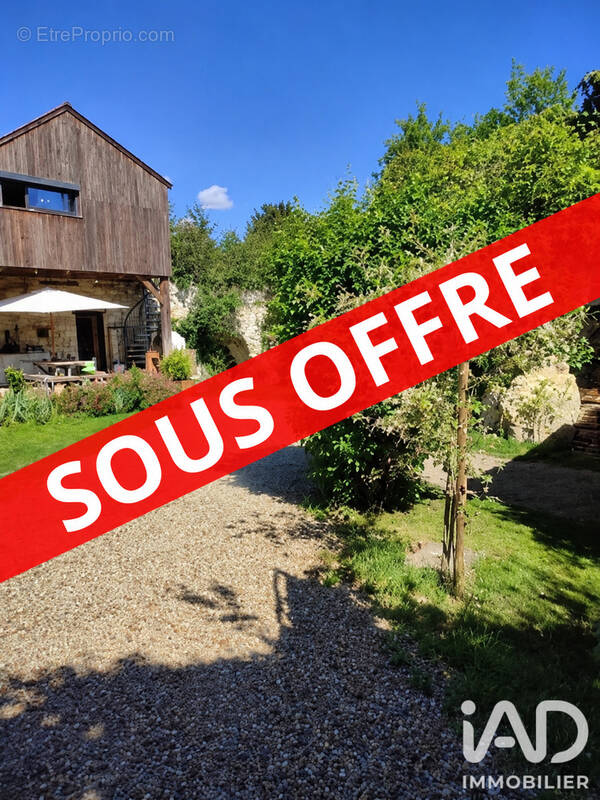 Photo 1 - Maison à BRISSAC-QUINCE