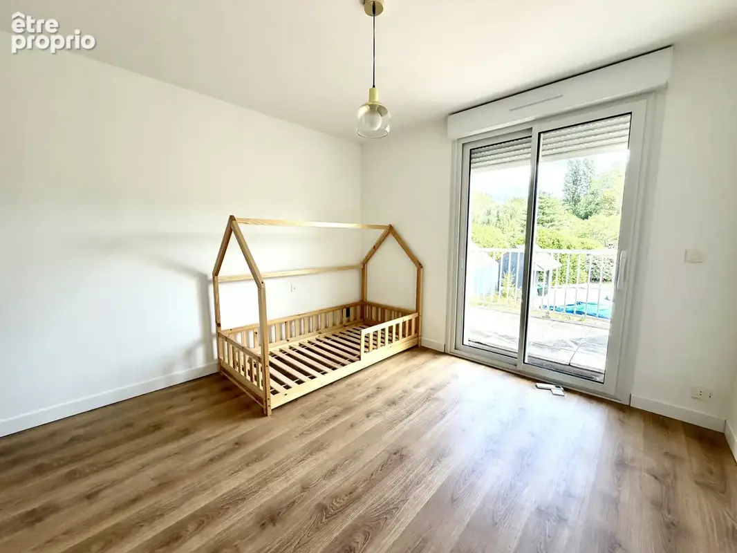 Propriété familiale PERTHES 210 m2 avec piscine. - photo 13