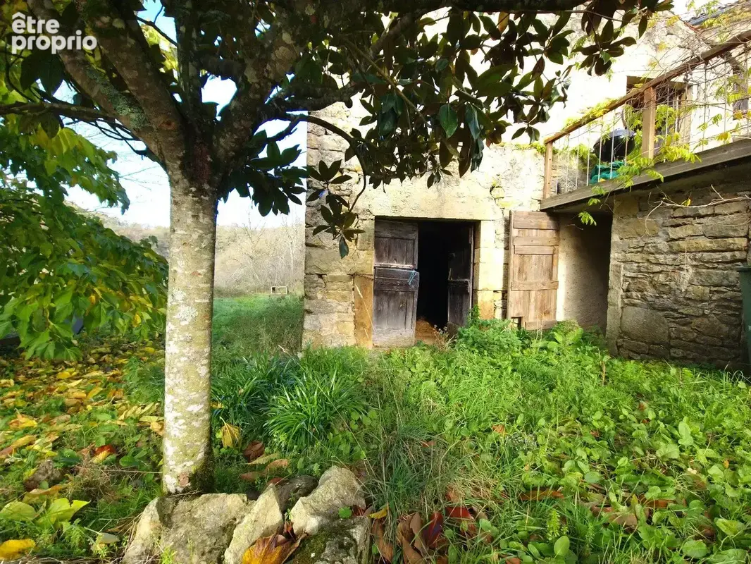 Maison et dépendances dans un hameau, proche de Verfeil - photo 16