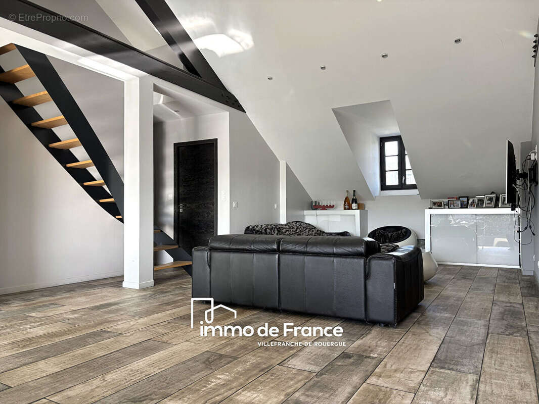 Appartement à VILLEFRANCHE-DE-ROUERGUE