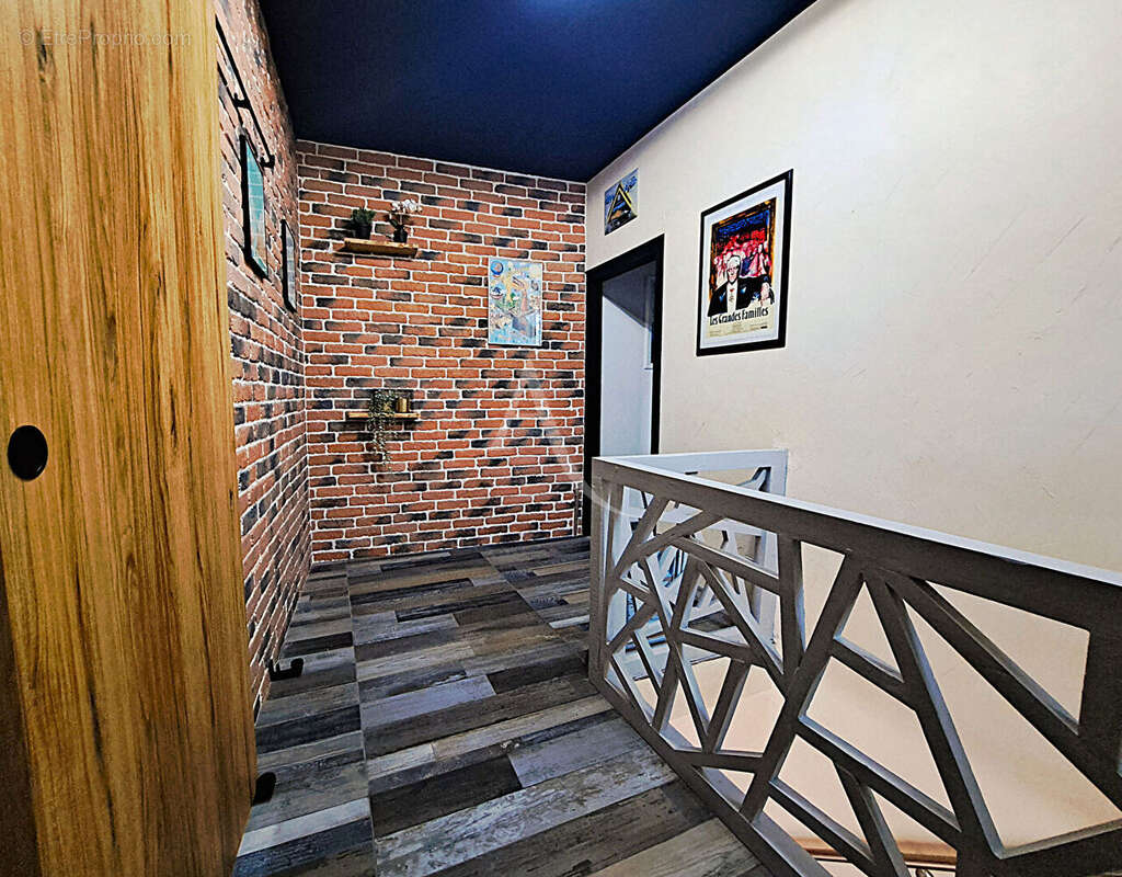 Maison à SAINT-LAURENT-SUR-SEVRE