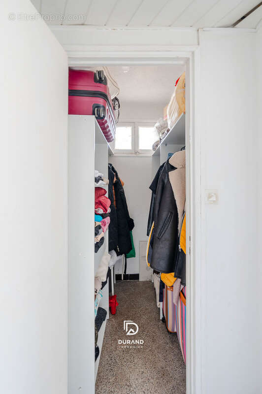 Appartement à MARSEILLE-10E