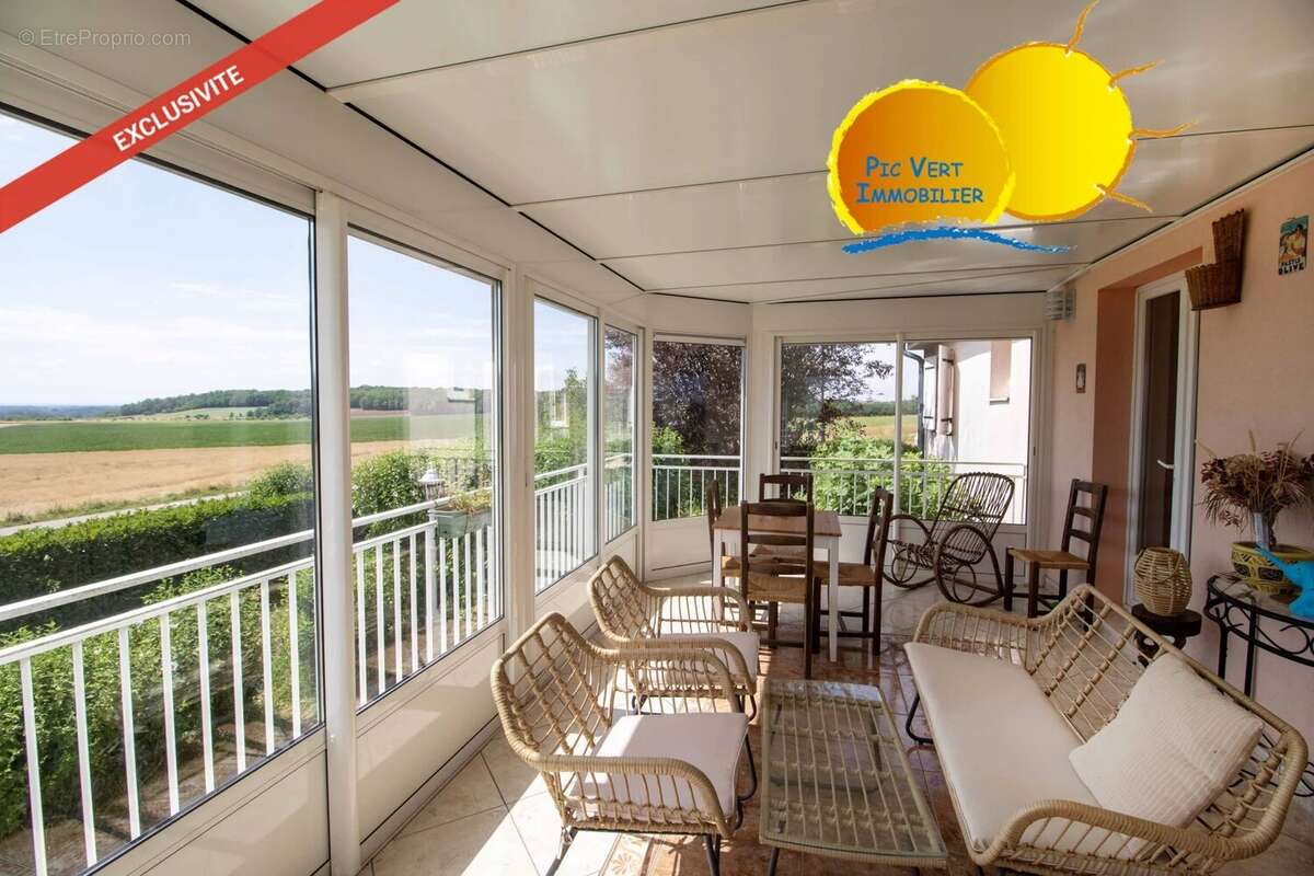 Maison 123m², 7pc,  véranda, terrain arboré - photo 2