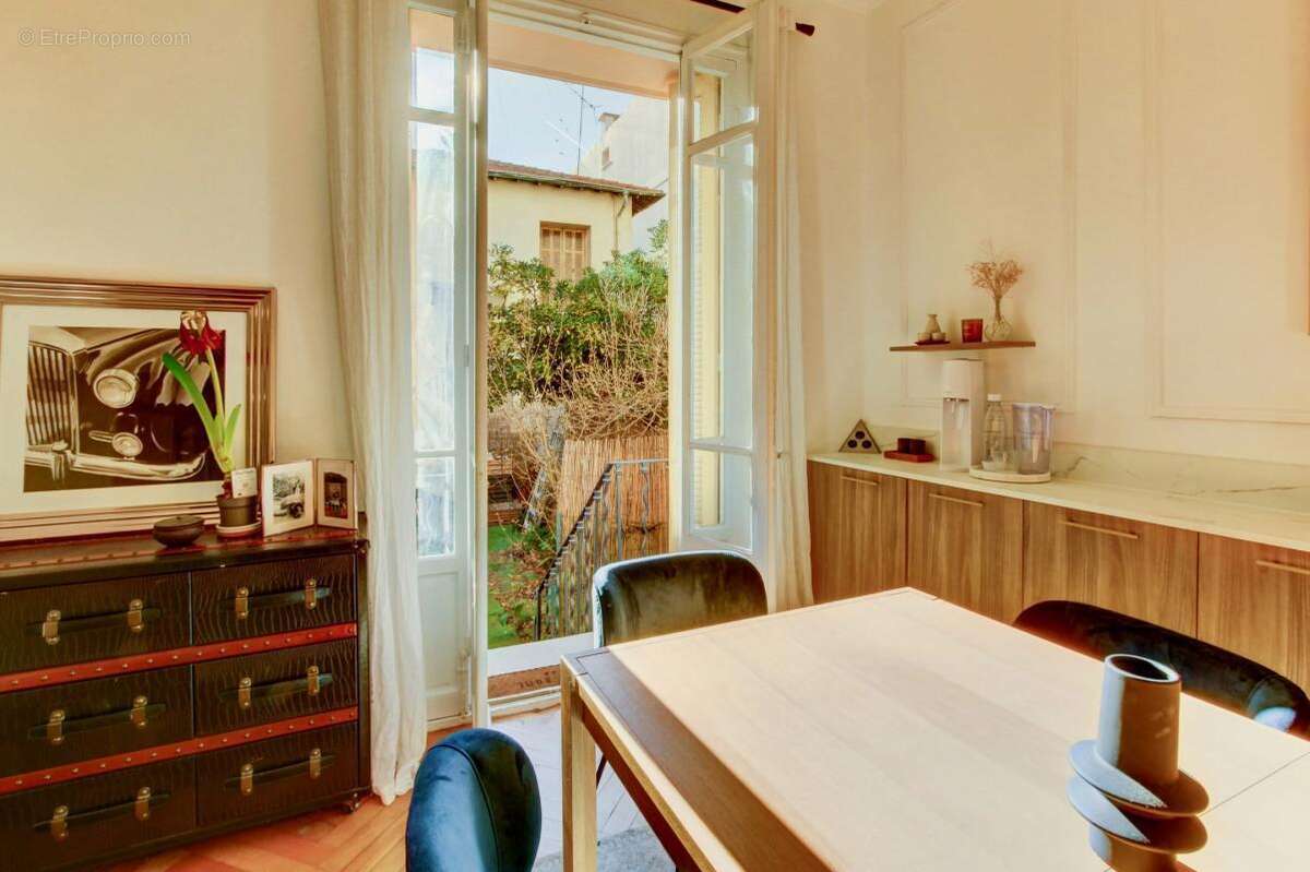 Appartement à NICE