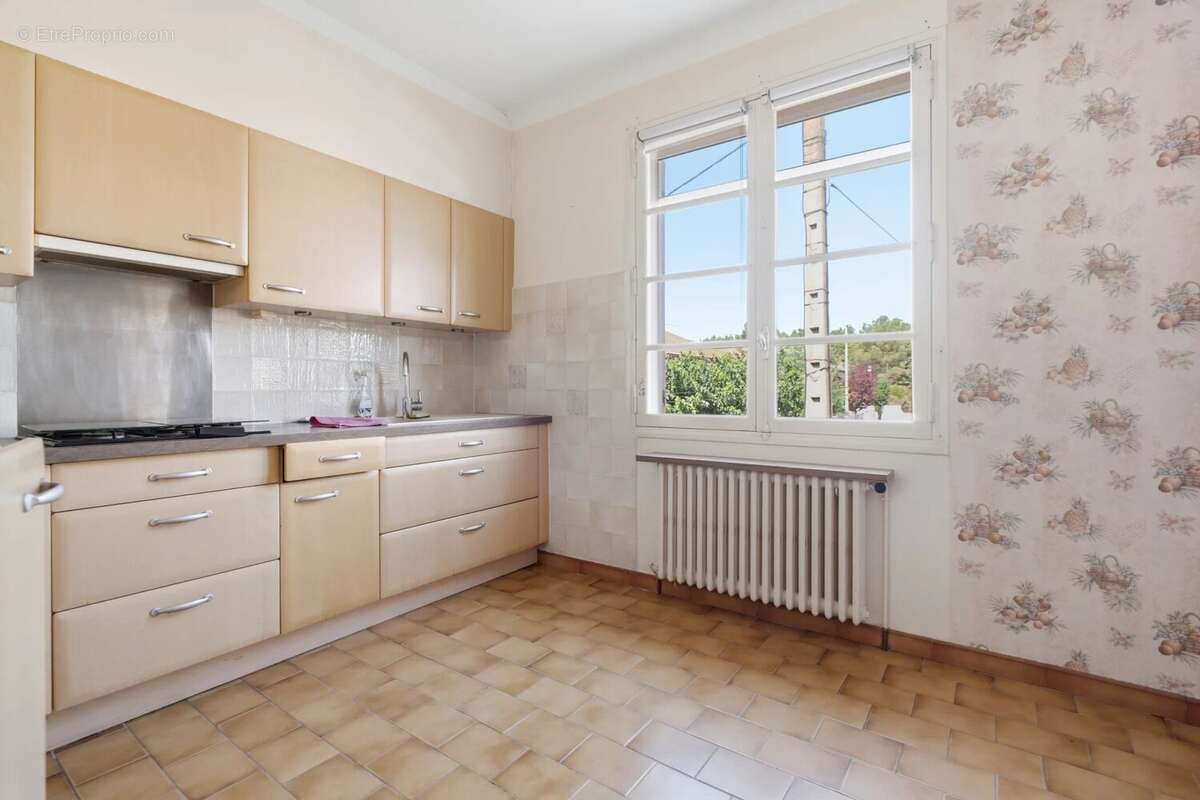 Ensemble immobilier avec jardin et garages centre Ville Exclusivité - photo 7