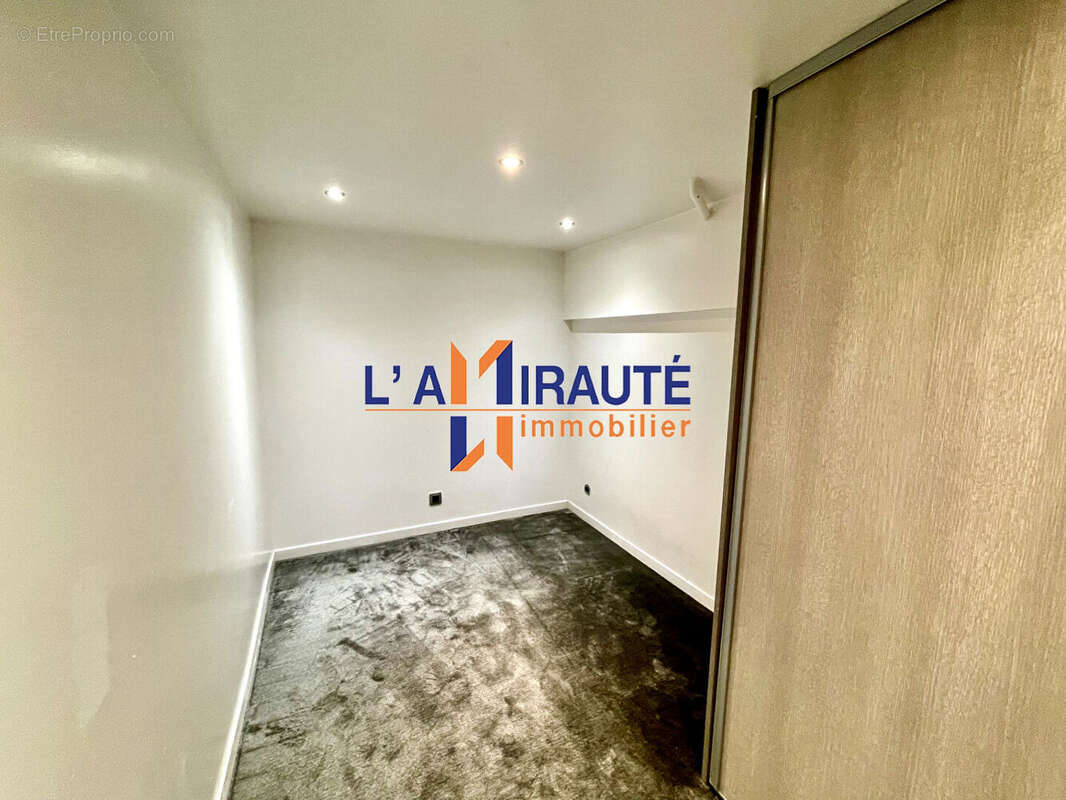 Appartement à CARRIERES-SUR-SEINE