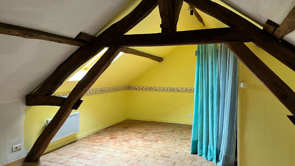 Maison à SAINT-SAUVEUR-EN-PUISAYE