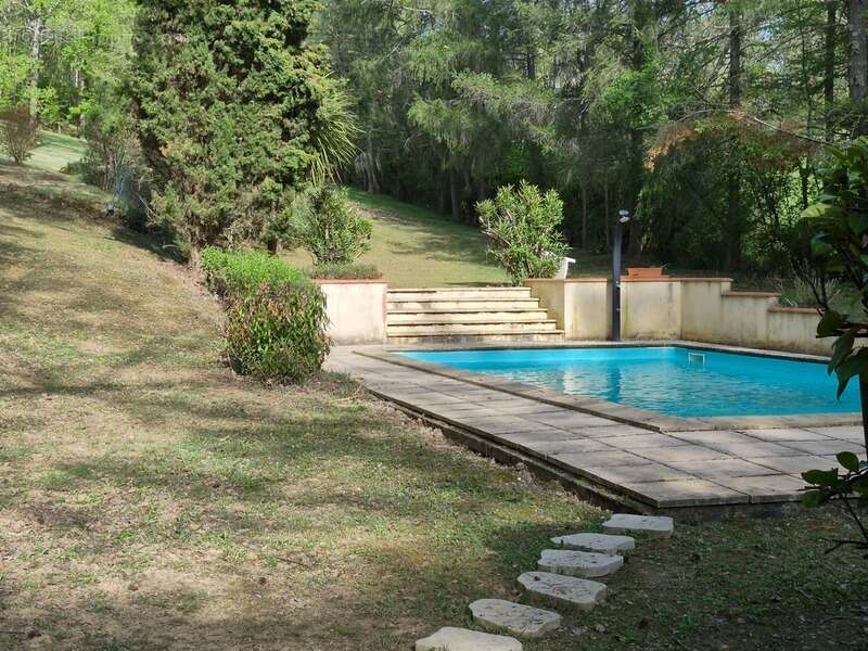 Maison à MIELAN