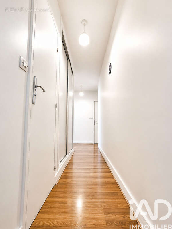Photo 7 - Appartement à LES ULIS