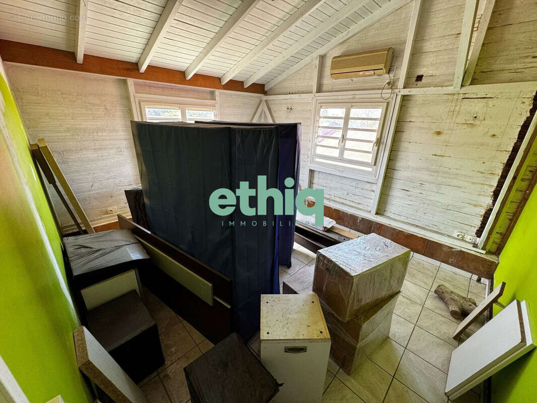 Appartement à POINTE-A-PITRE