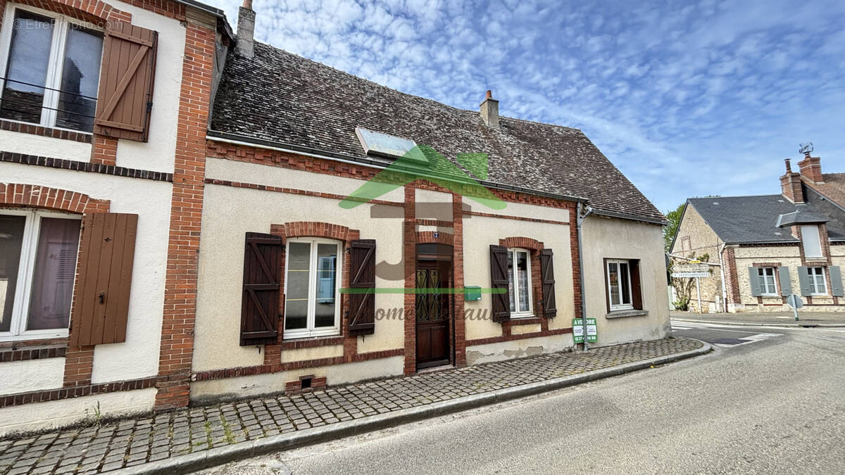 Maison à ARROU