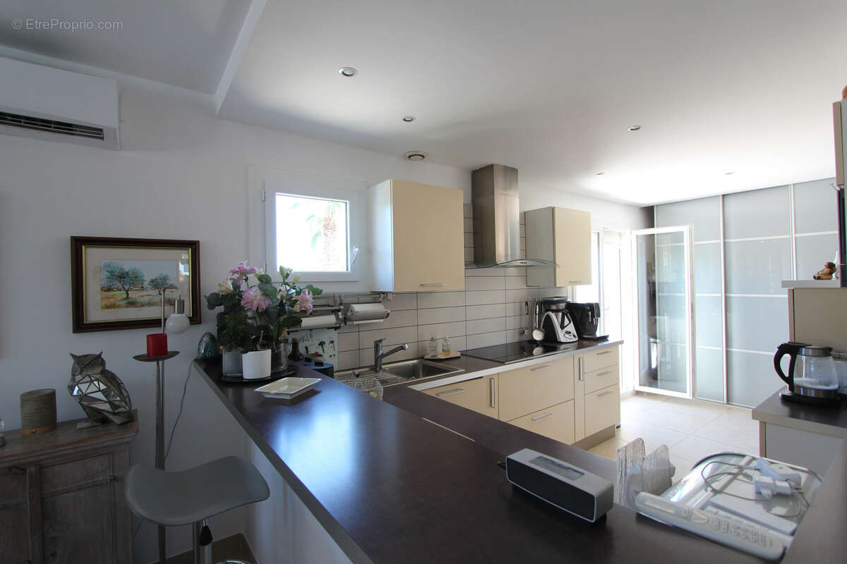 Appartement à LA COLLE-SUR-LOUP