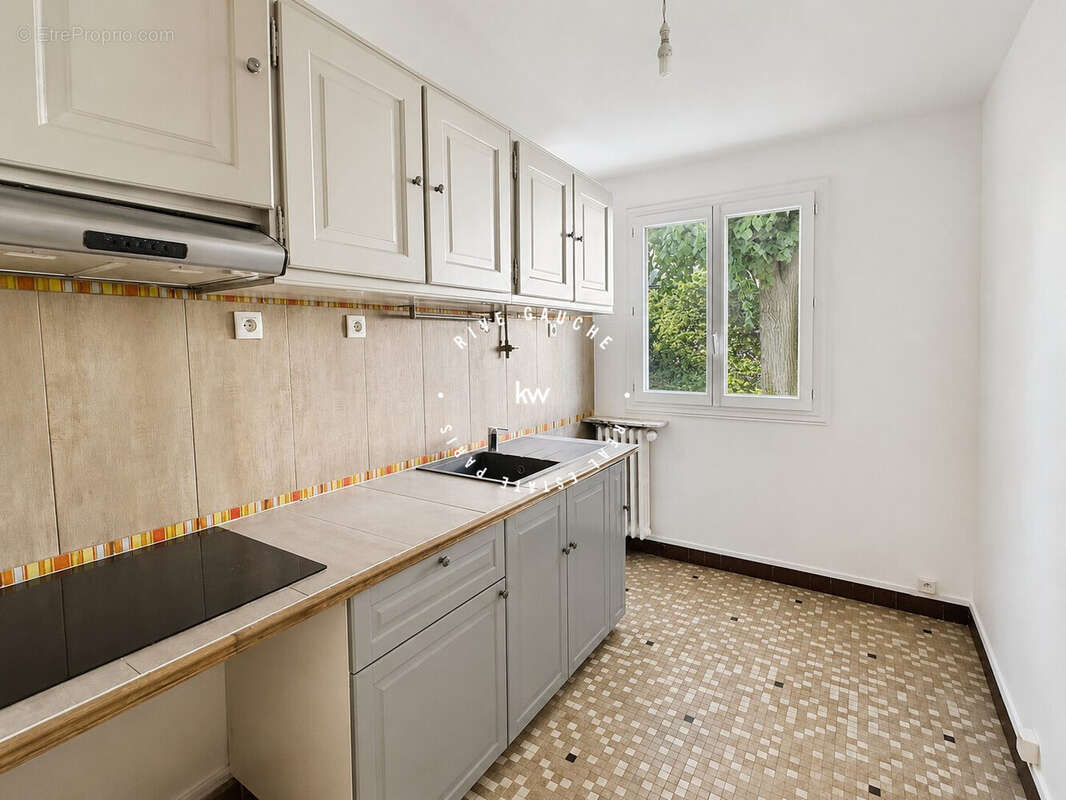 Cuisine - Appartement à CLAMART