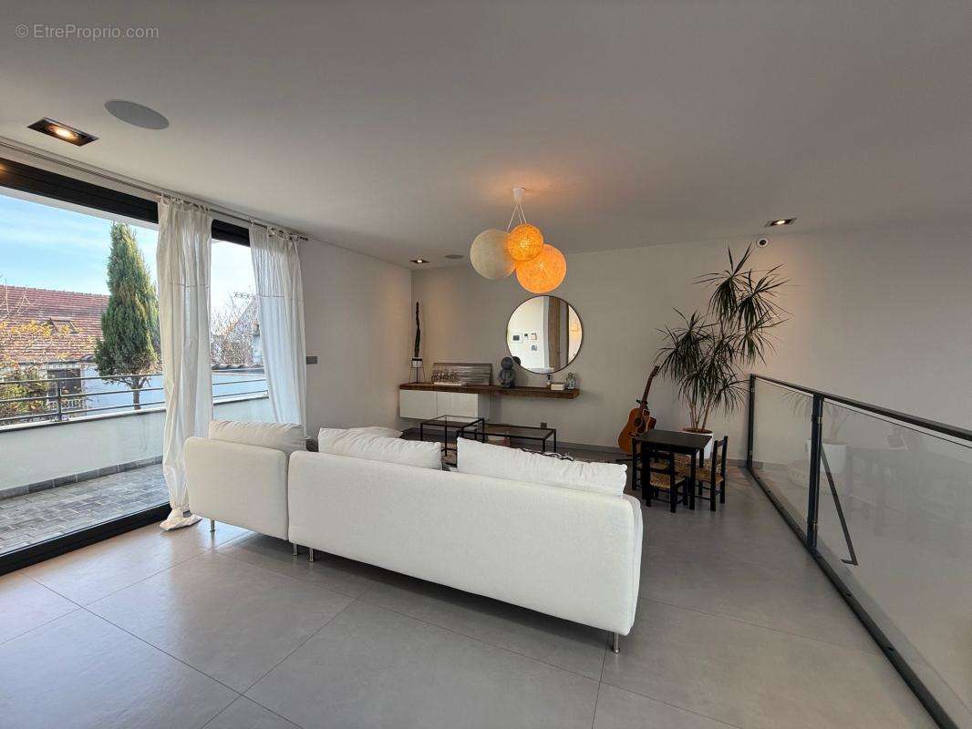 Maison à ORMESSON-SUR-MARNE