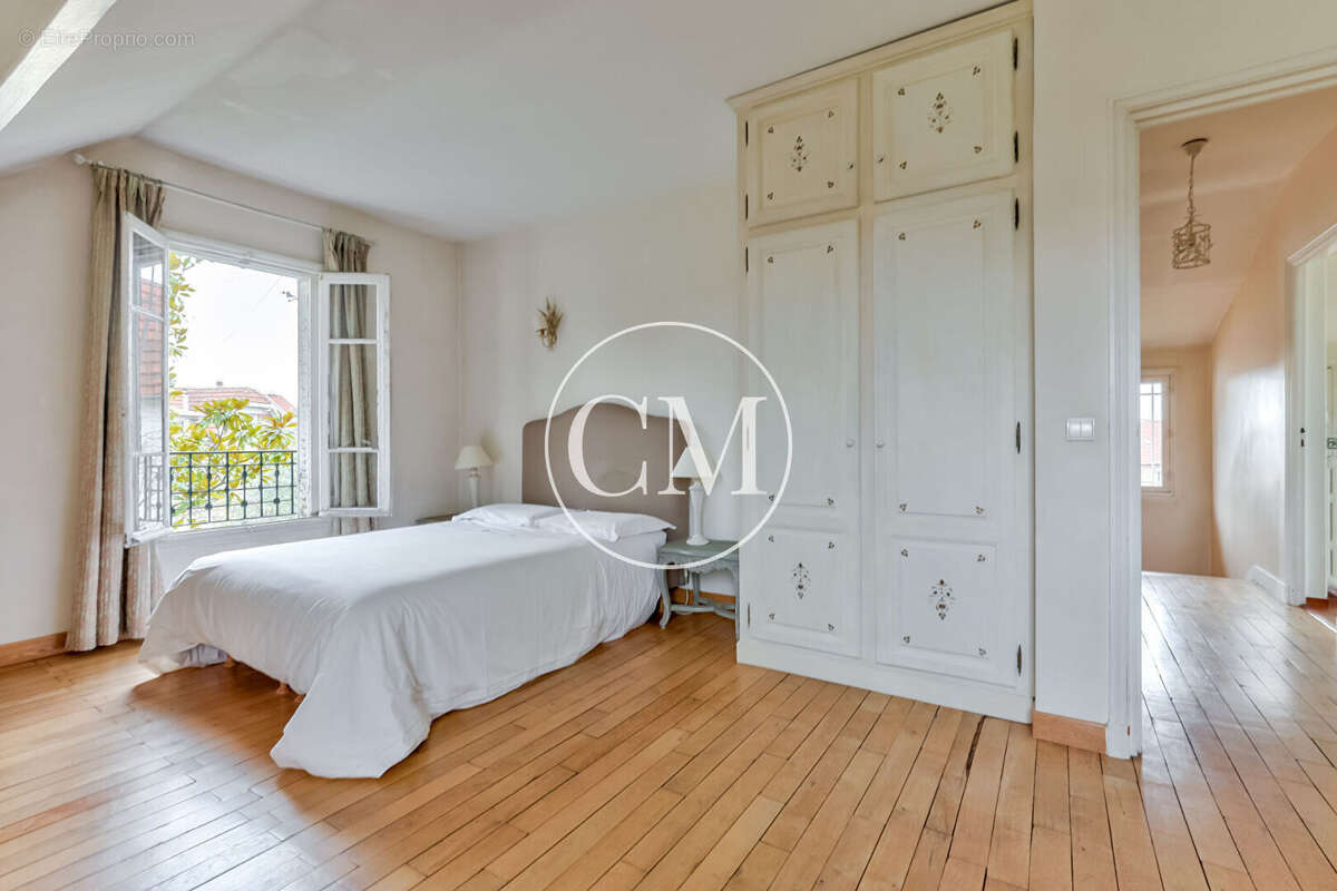 Maison à LE CHESNAY