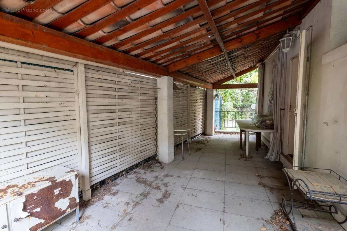 Appartement à MARSEILLE-8E
