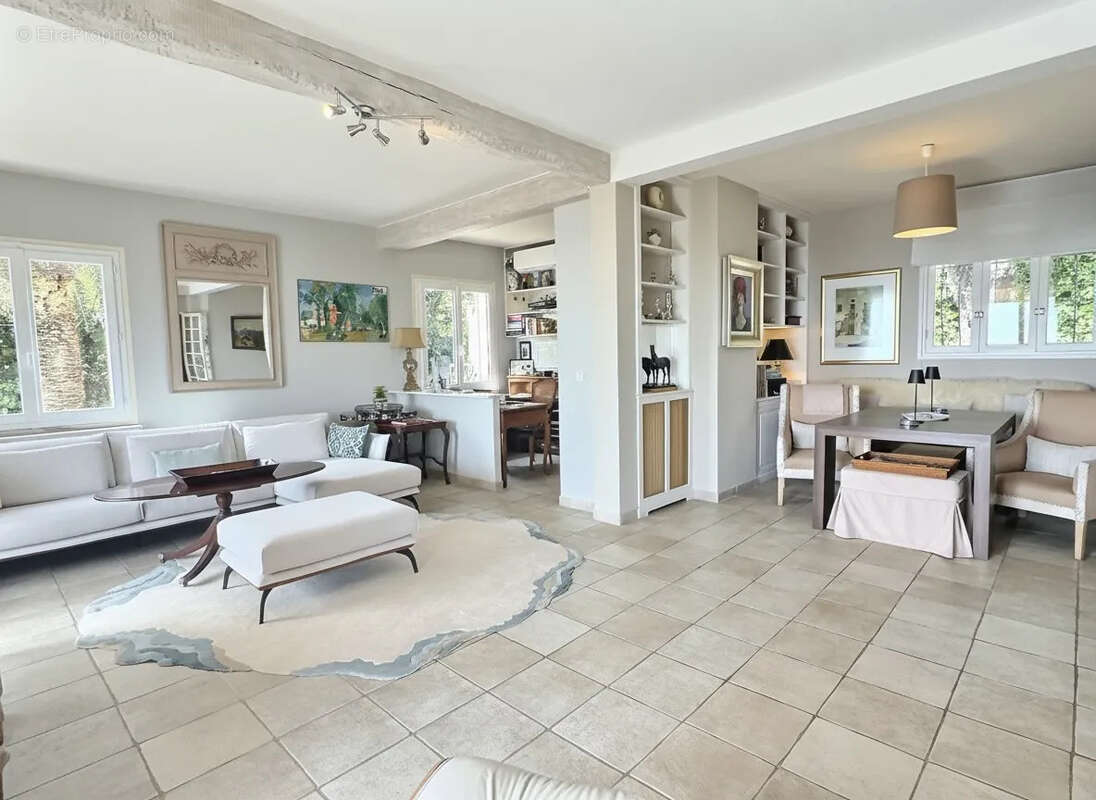 Maison à GRASSE