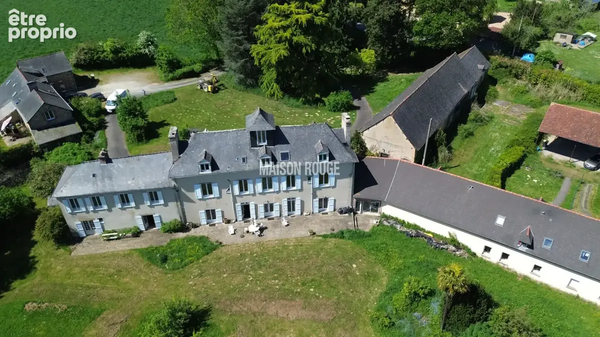A vendre Manoir du 17ème de 425 m² environ plus 400 m² ( 5 logements indépendants) sur 11 hectares - photo 22