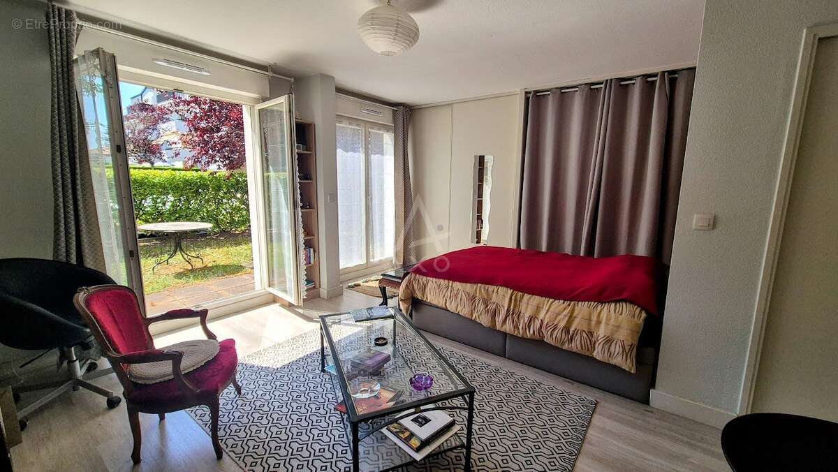 Mérignac limite Caudéran Joli Studio 30 m2 - photo 3