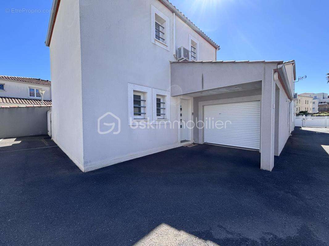 Maison Agde - vie de plain-pied - proche commerces et plages - photo 3