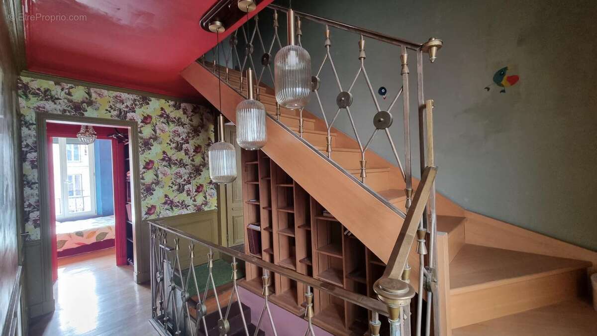 Appartement à IVRY-SUR-SEINE