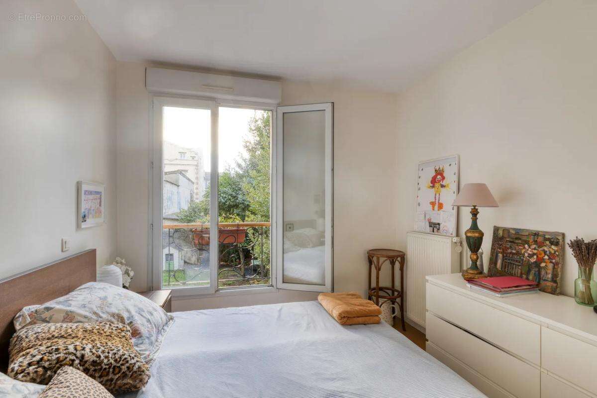 Appartement à COLOMBES