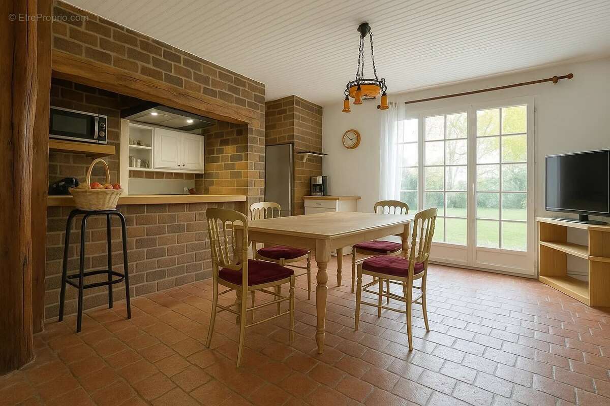 Maison à TOURNAN-EN-BRIE