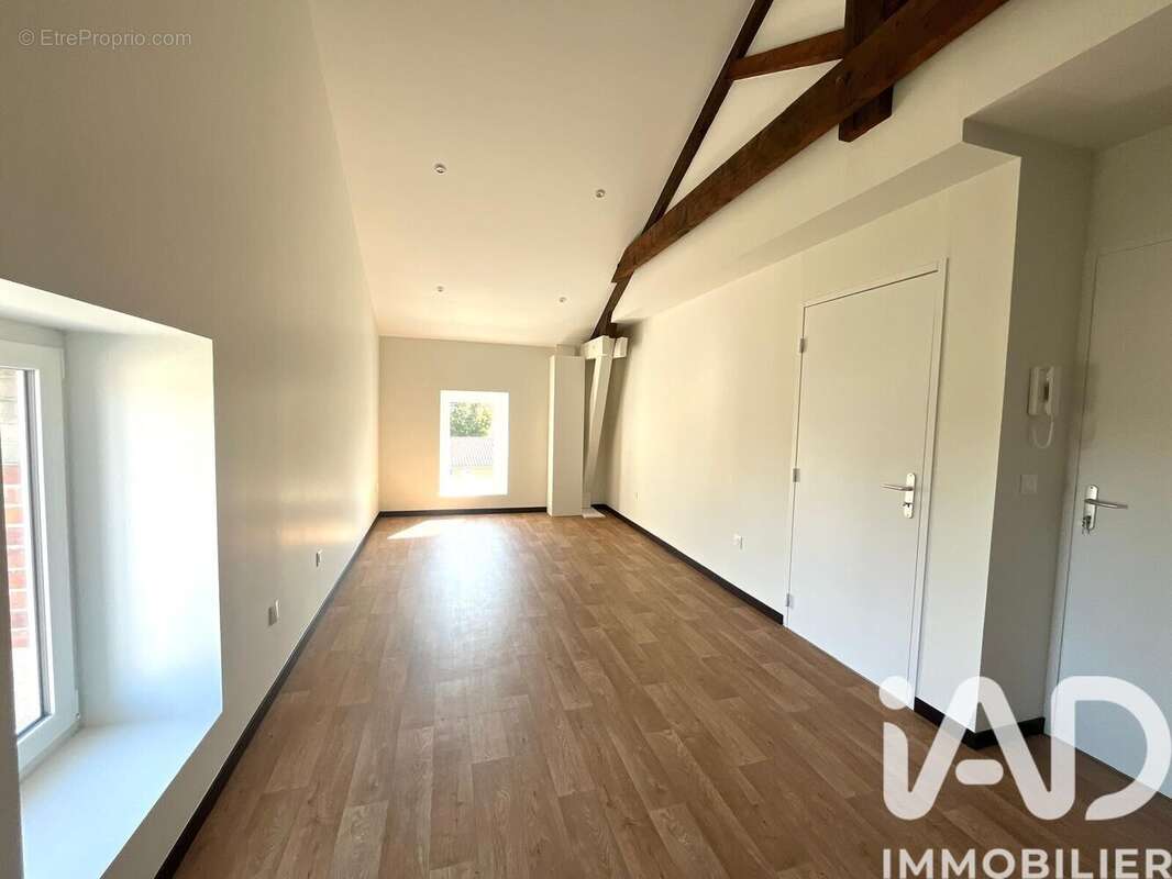 Photo 4 - Appartement à SAINT-JUST-SAINT-RAMBERT