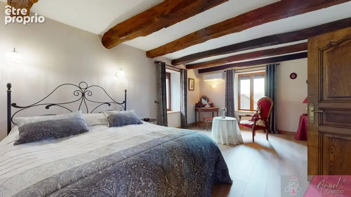 Grande maison rénovée 254 m2 + appartement indépendant déjà loué - photo 17