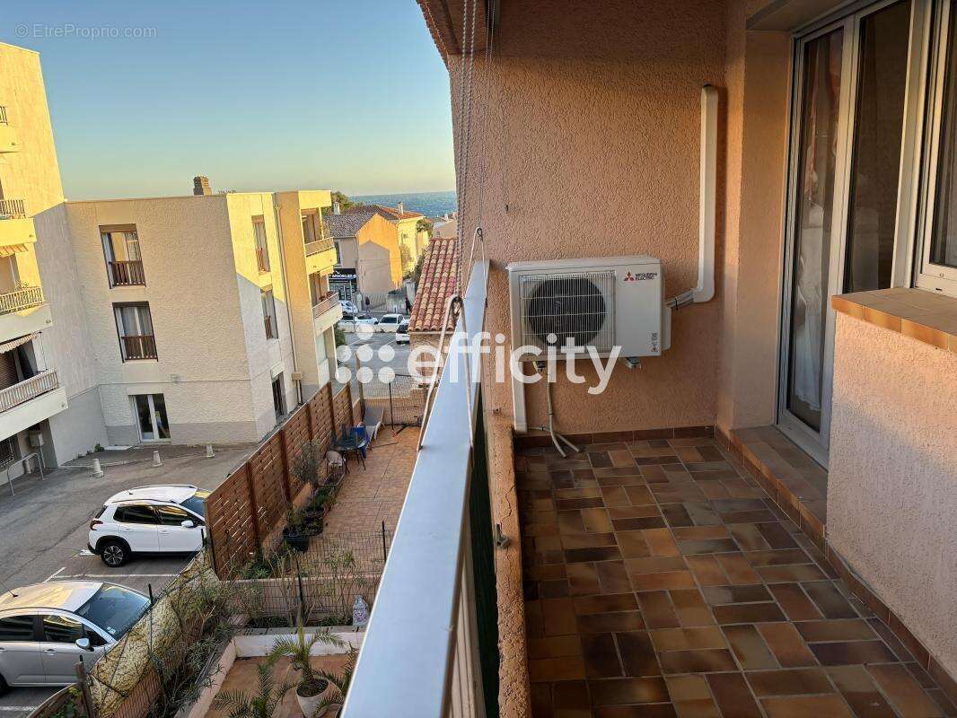 Appartement à SAUSSET-LES-PINS