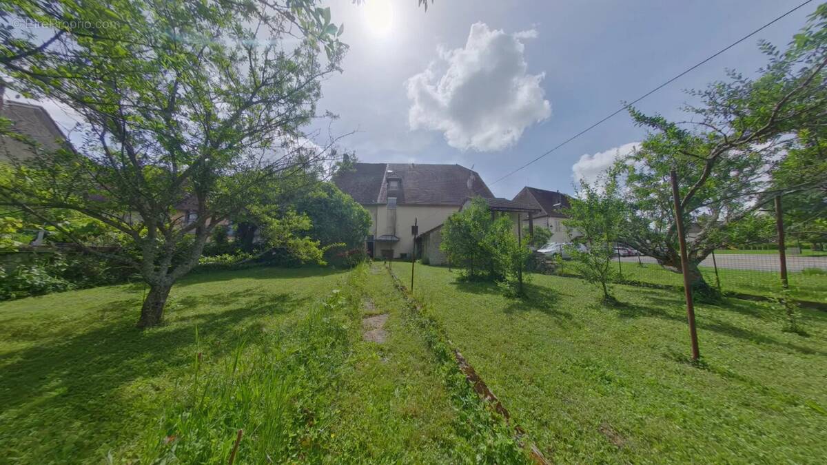 Maison à GEVINGEY