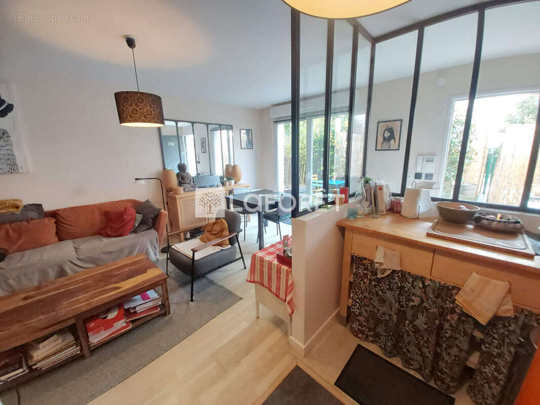 Appartement à VILLEMOMBLE